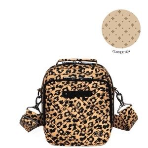 Lug Skeeter Bridge Convertible
Crossbody - SPOTTED LEOPARD